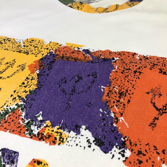 Club Med Phuket Thailand Hotel Big Print Logo Colorful Vintage T Shirt XL - Picture 4 of 8